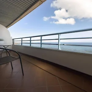 En Primera Línea De Playa. Seis Plazas. , Estepona España