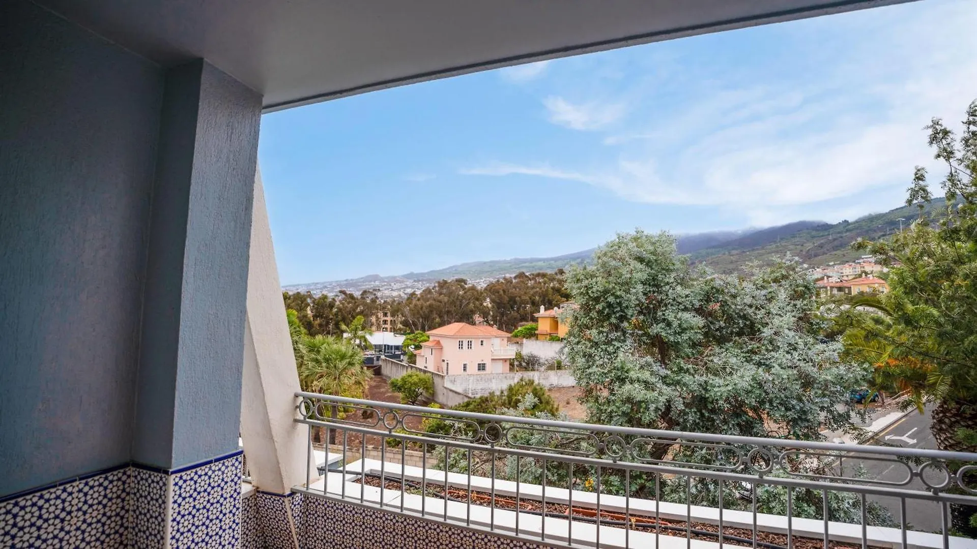 Coral La Quinta Park Suites Санта-Урсула
