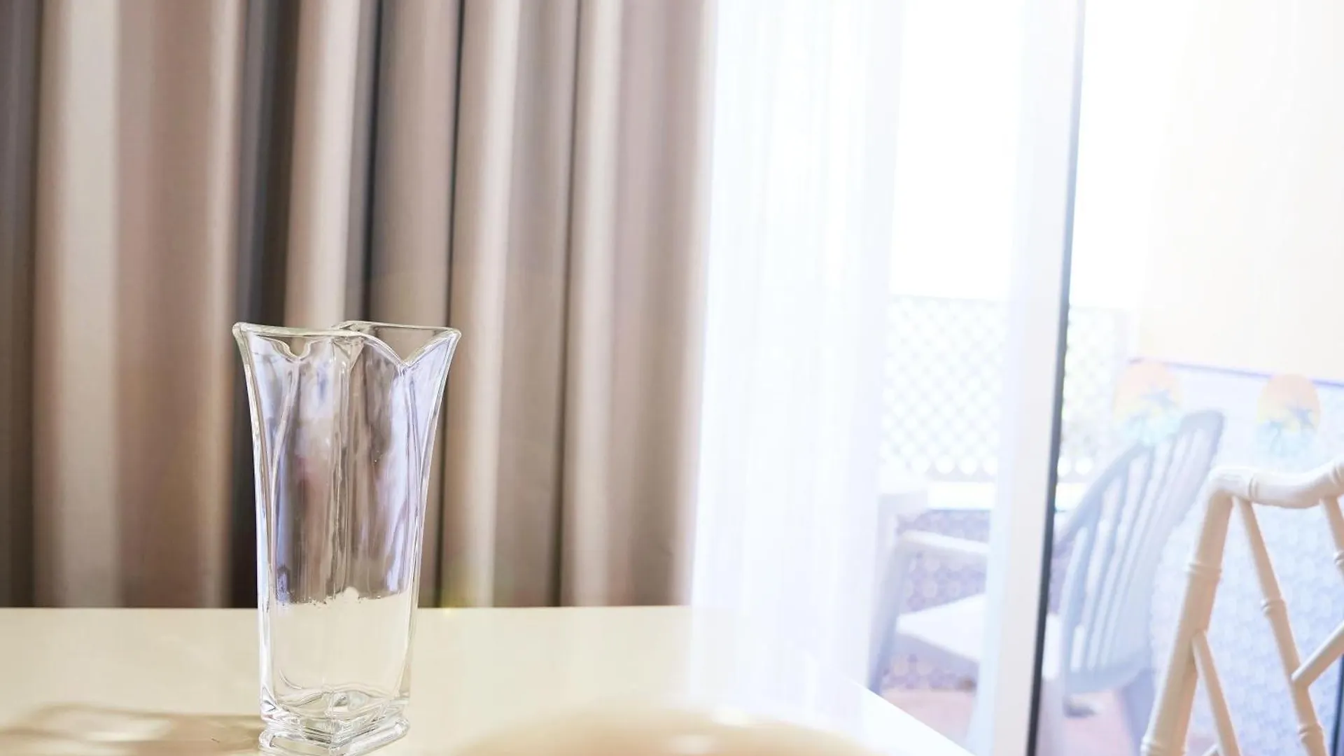 Coral La Quinta Park Suites Санта-Урсула