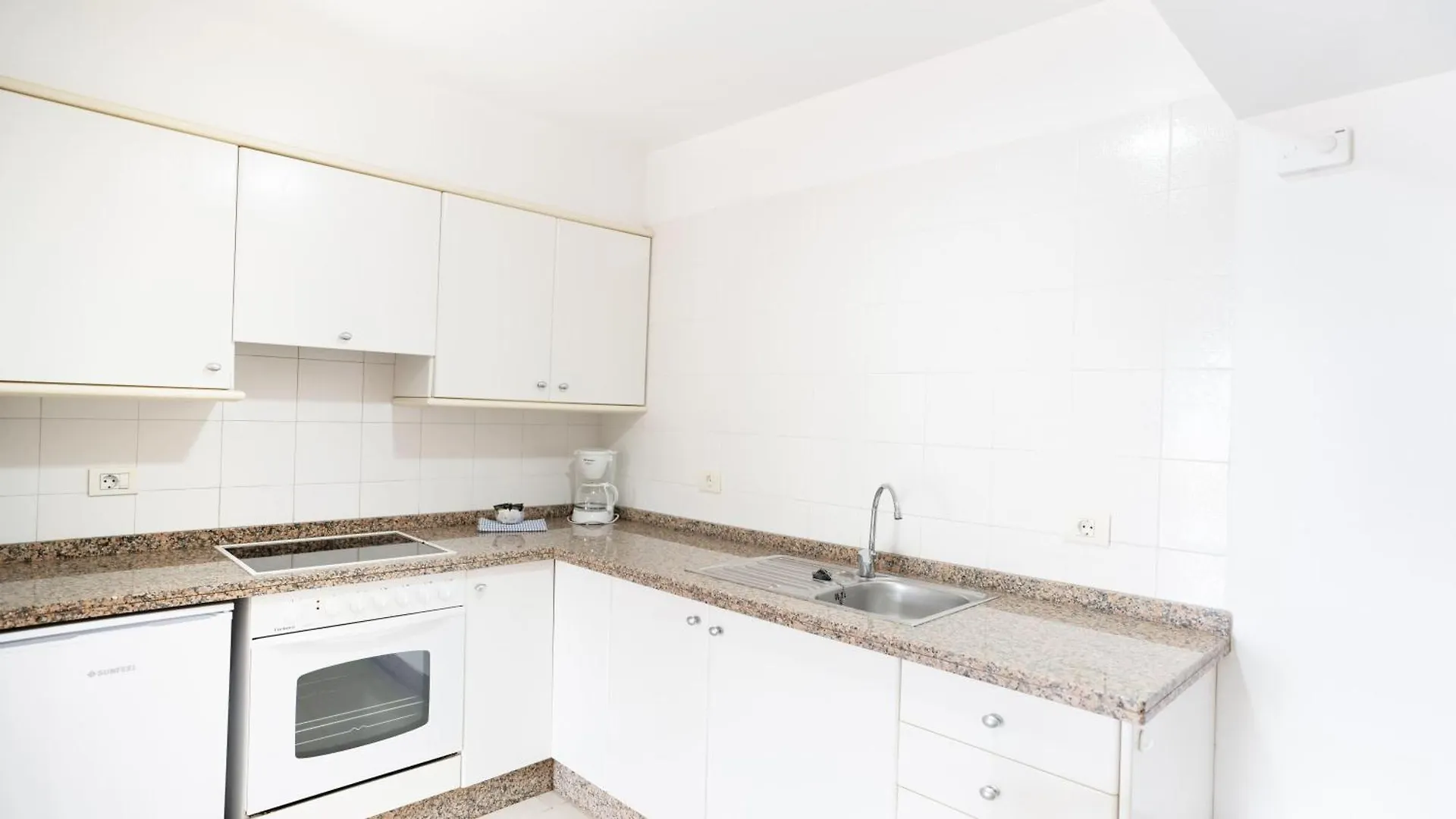 Coral La Quinta Park Suites Санта-Урсула Апартаменты