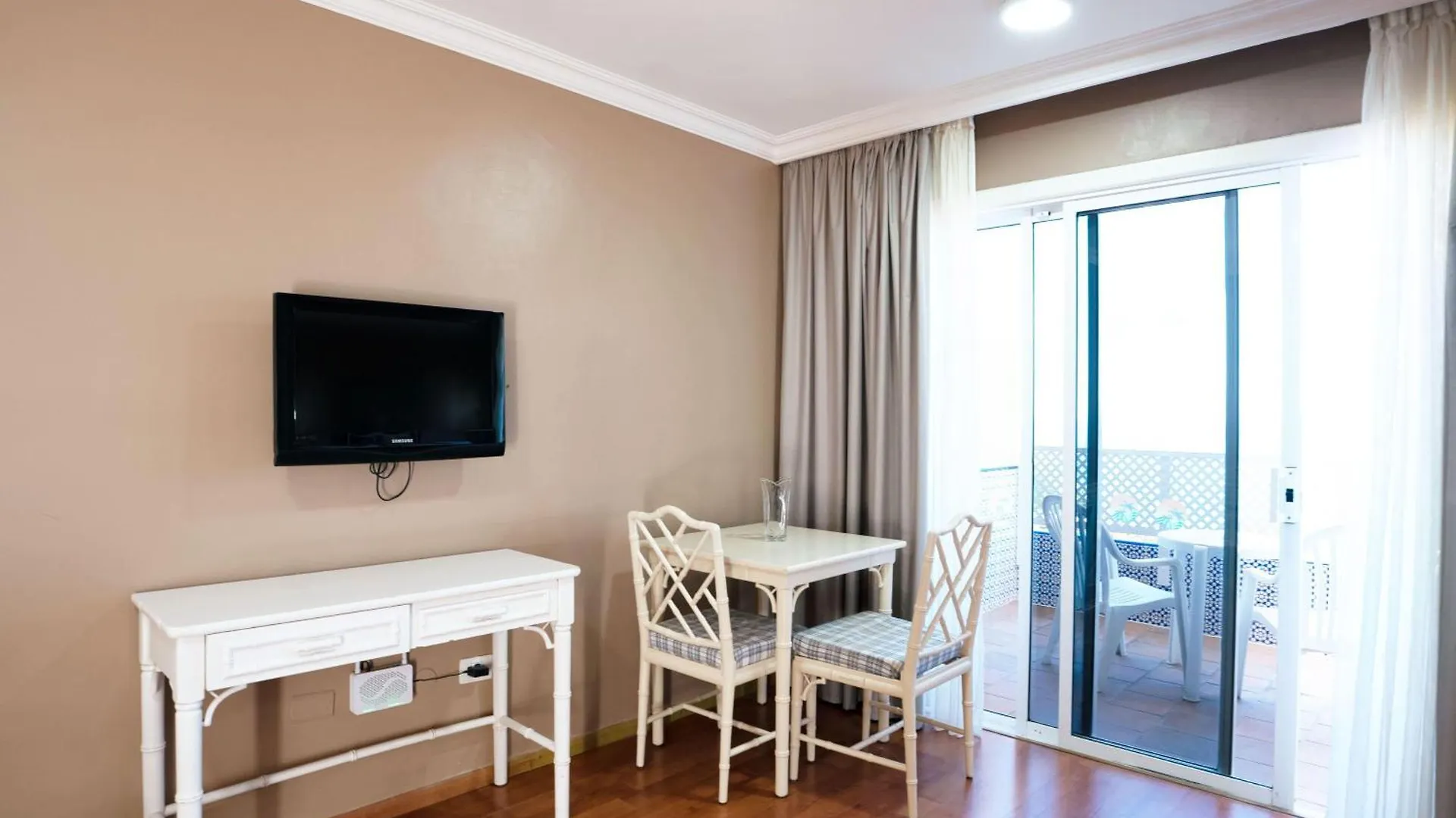 Coral La Quinta Park Suites Santa Úrsula Appartamento