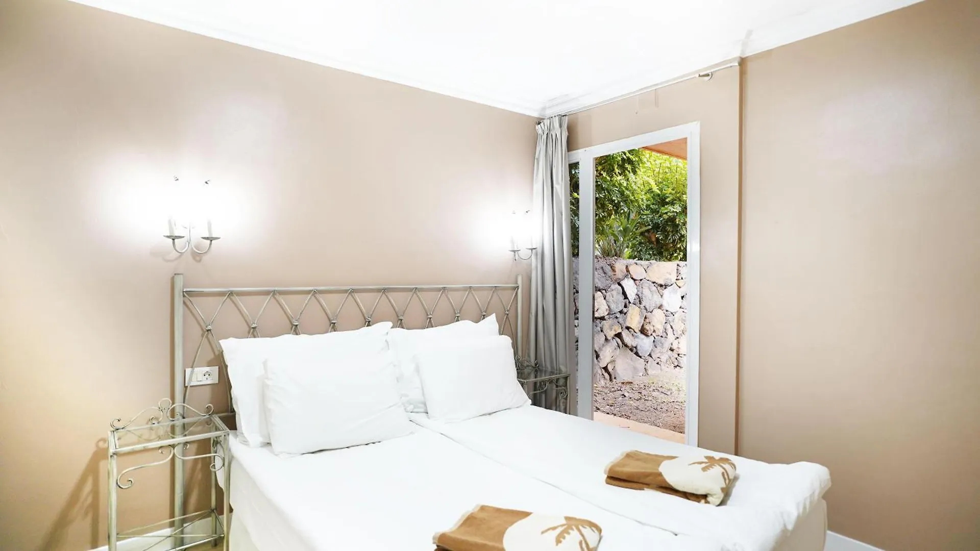 Coral La Quinta Park Suites Santa Úrsula 0*,  Spagna